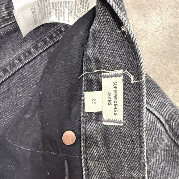 Madewell Charcoal Wide-Leg High-Rise Jeans - Picture 4 of 4